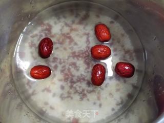 赤豆薏仁糯米粥的做法步骤：3