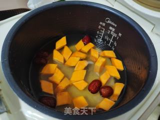 苹果南瓜红枣小米粥的做法步骤：2