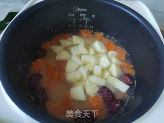 苹果南瓜红枣小米粥的做法步骤：4