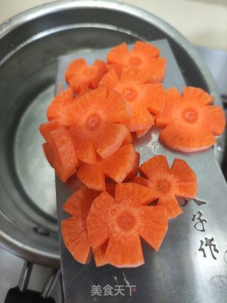 百合鹌鹑蛋糖水的做法步骤：5