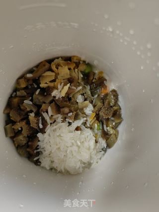 海参蔬菜粥的做法步骤：5