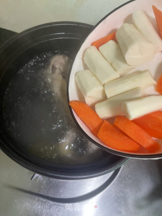 山药鸡汤的做法步骤：6