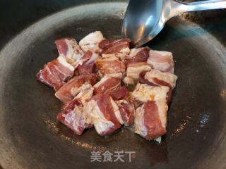 土豆红烧肉的做法步骤：5