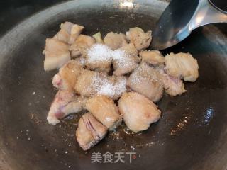 土豆红烧肉的做法步骤：6