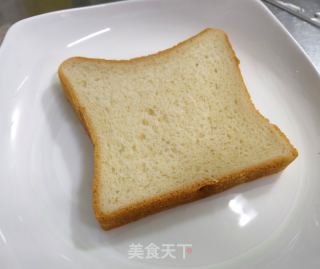 鸡蛋芝士三明治的做法步骤：1