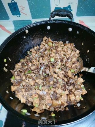 榛蘑酱肉包的做法步骤：17