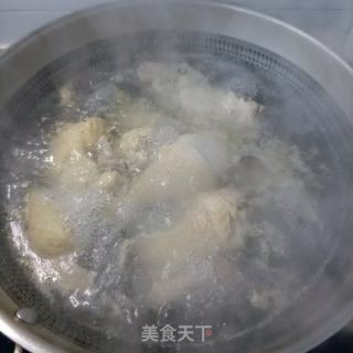 白菜粉条炖鸡的做法步骤：3