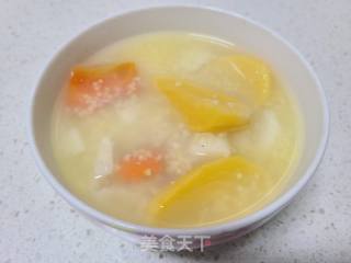 蔓菁红萝卜小米粥的做法