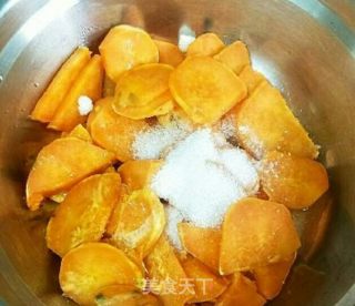 红薯饼的做法步骤：3