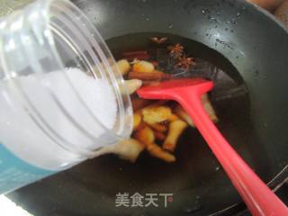油豆腐烧鸡爪的做法步骤：7