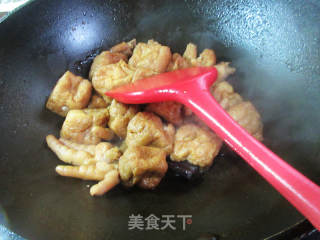 油豆腐烧鸡爪的做法步骤：10