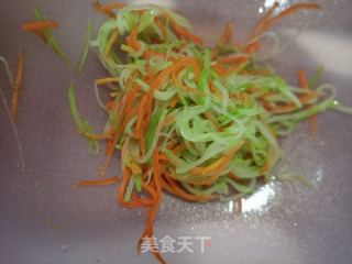 小鸡枞香覃拌佛手瓜的做法步骤：5
