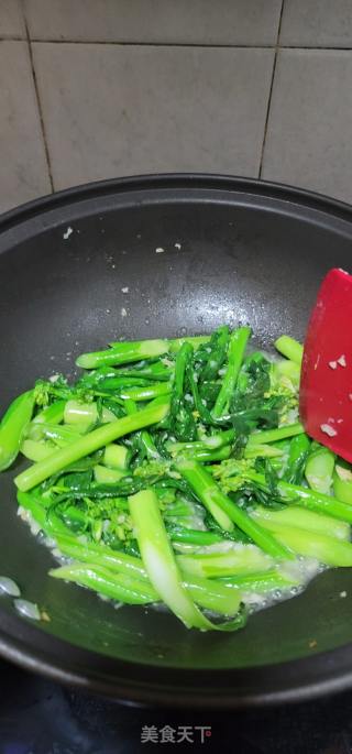 蒜蓉炒芥兰的做法步骤：8