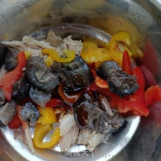 彩椒鸡腿拌海参的做法步骤：5