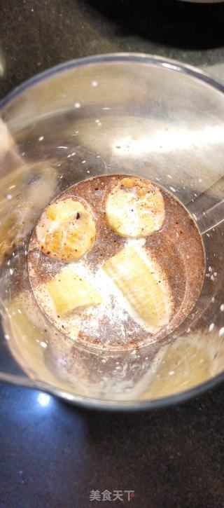 巧克力香蕉牛奶的做法步骤：4