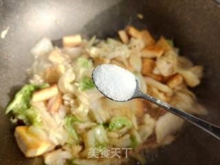 白菜烧豆腐的做法步骤：8