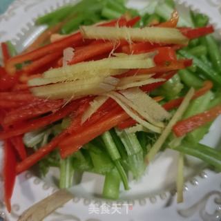 西芹红椒炒驴肉的做法步骤：6