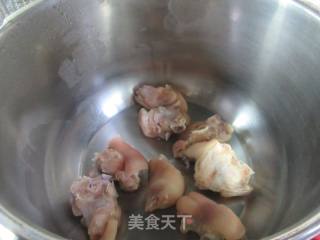 花螺猪蹄煲的做法步骤：4