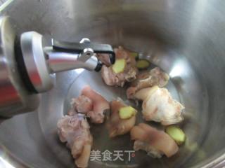 花螺猪蹄煲的做法步骤：5