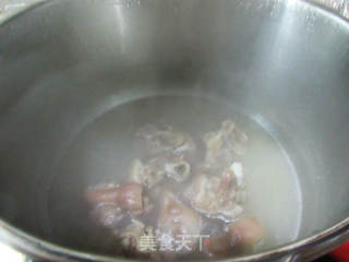 花螺猪蹄煲的做法步骤：8