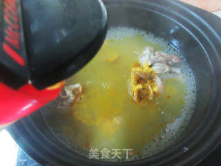 花螺猪蹄煲的做法步骤：10