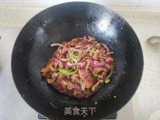 爆炒羊头肉的做法步骤：4