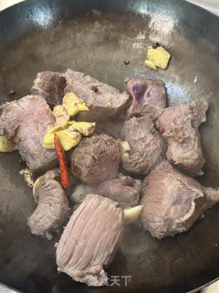 酱牛肉的做法步骤：4