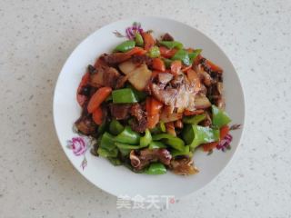 辣椒炒猪头肉的做法步骤：8