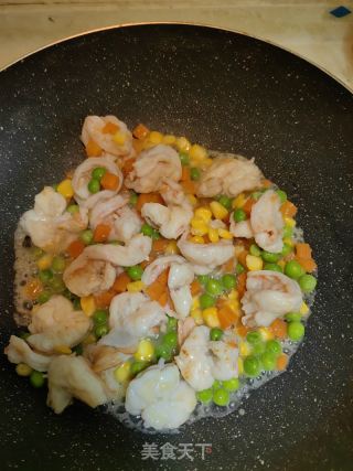 彩蔬虾仁的做法步骤：8