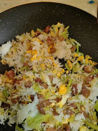 五彩炒饭的做法步骤：9