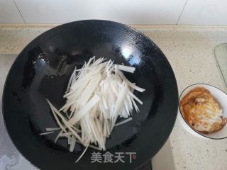 白萝卜鸡蛋汤的做法步骤：4