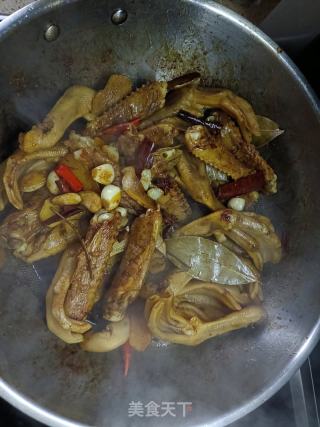 卤鸭翅鸭掌的做法步骤：10