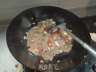 炒魔芋的做法步骤：5