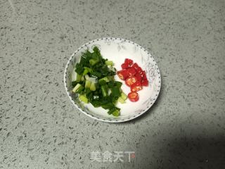 炒大白菜粉条肉丝的做法步骤：1