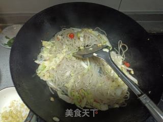 炒大白菜粉条肉丝的做法步骤：10