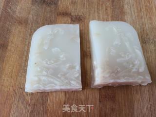 凉拌蒜泥水晶皮冻的做法步骤：2