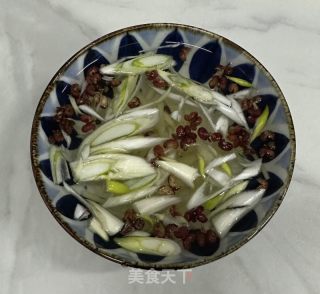 白菜肉馅饺子的做法步骤：3