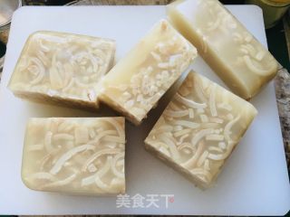 肉皮冻的做法步骤：9