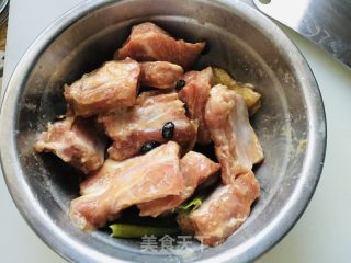 豆豉蒸排骨的做法步骤：4