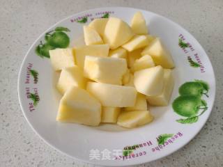 苹果汁的做法步骤：2