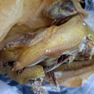 油菜炒鸡胸肉的做法步骤：2