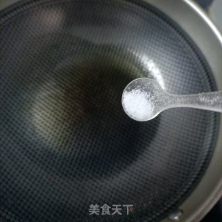 油菜炒鸡胸肉的做法步骤：5