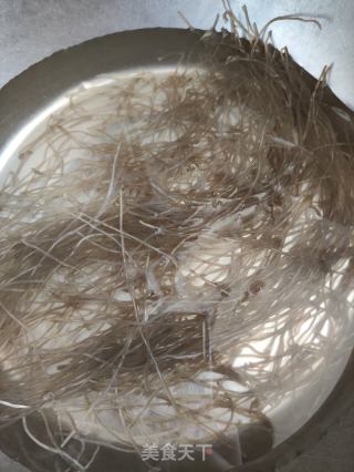 青萝卜豆腐肉末汤的做法步骤：2