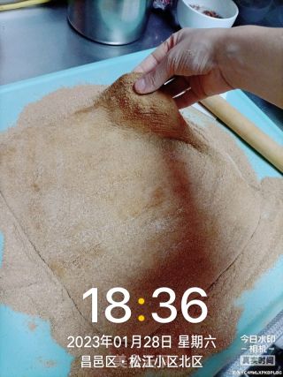 “驴打滚”老北京地区传统特色小吃的做法步骤：6