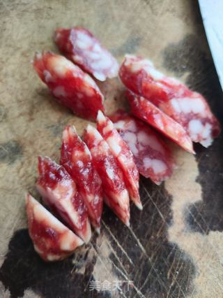 杂菜炒腊肠的做法步骤：3