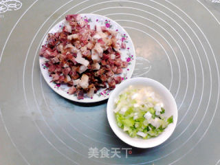 腊肉馍馍的做法步骤：2