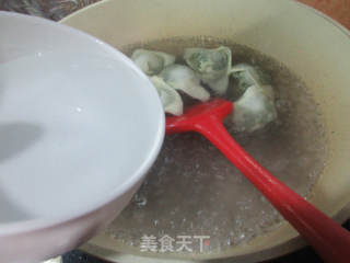 荠菜肉馅大馄饨的做法步骤：22