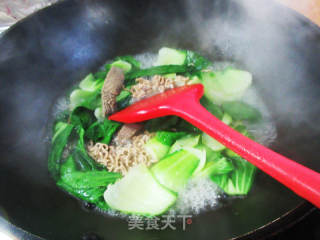 牛肉青菜荞麦面的做法步骤：4
