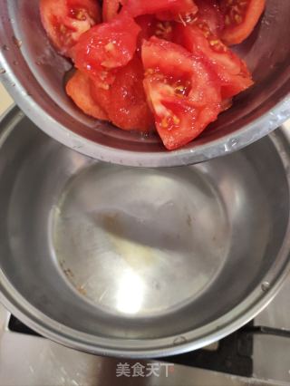 蕃茄肉丝荷包蛋煮黄米糕的做法步骤：5
