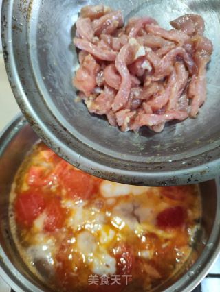 蕃茄肉丝荷包蛋煮黄米糕的做法步骤：7